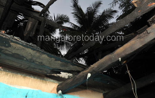 Fire gutted house in Yemmekere